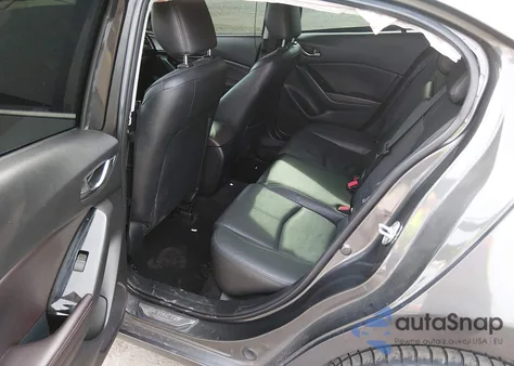 2018 Mazda Mazda3 Grand Touring z USA, uszkodzony, nr VIN 3MZBN1M30JM277165